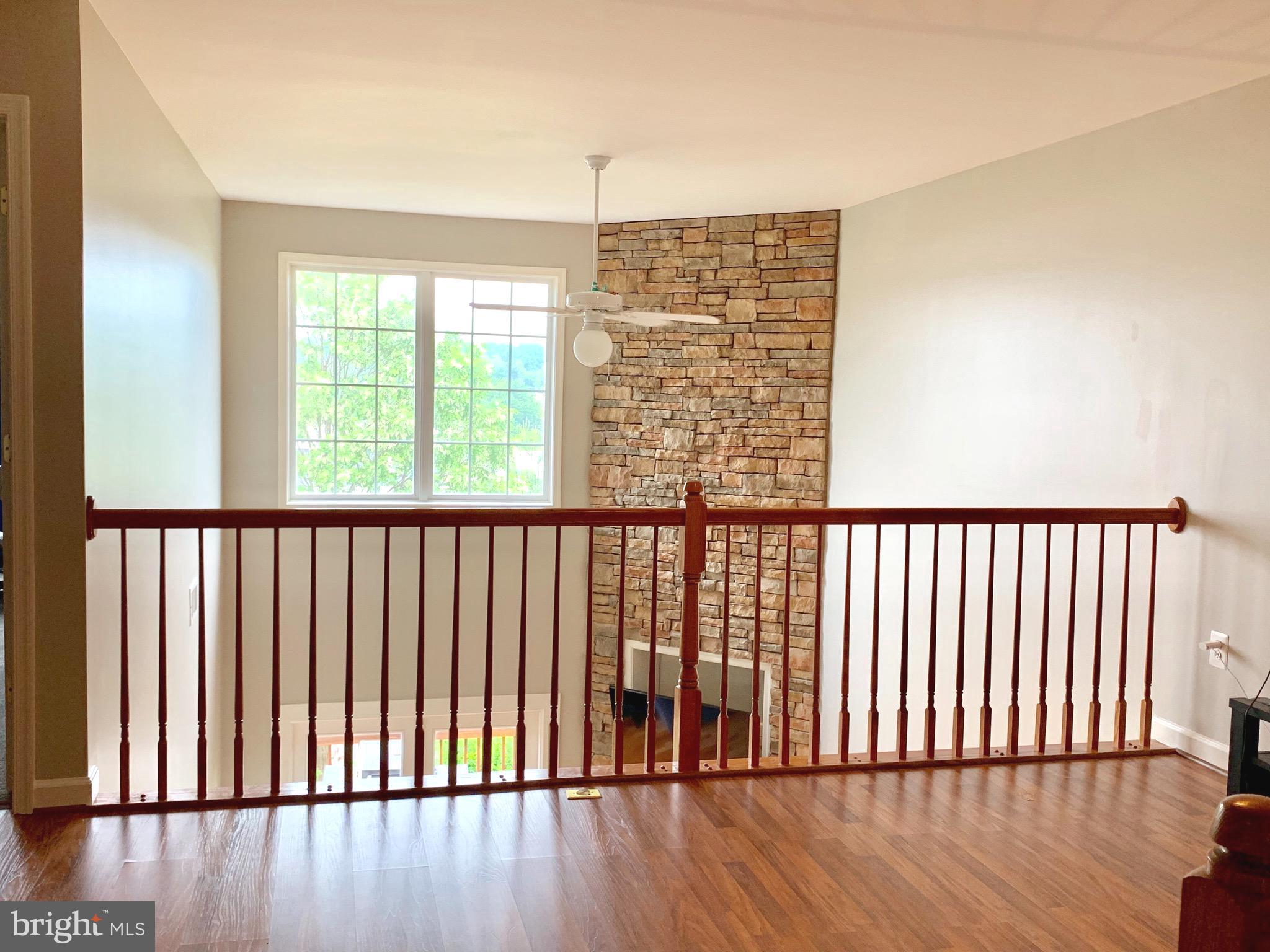 226 West Ridge Court Warrenton, VA 20186 - Photo 26 of 43 Loft over looking family room