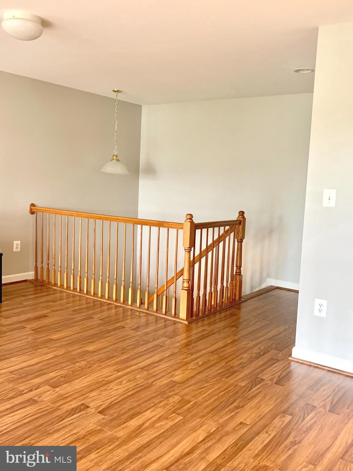 226 West Ridge Court Warrenton, VA 20186 - Photo 27 of 43 16x10 Loft w/hardwoods