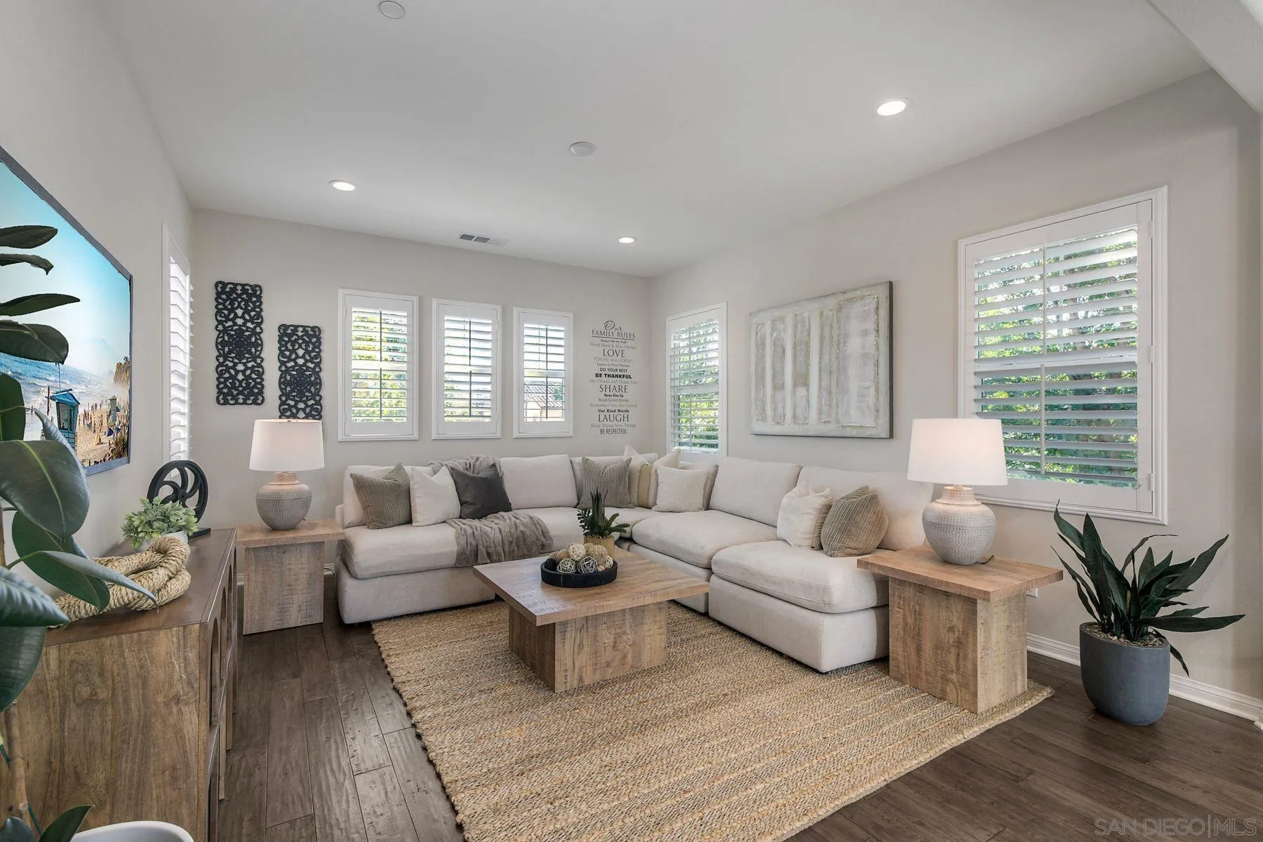 16482 Edgehill Road San Diego, CA 92127 - Photo 19 of 35 a living room with furniture and wooden floor