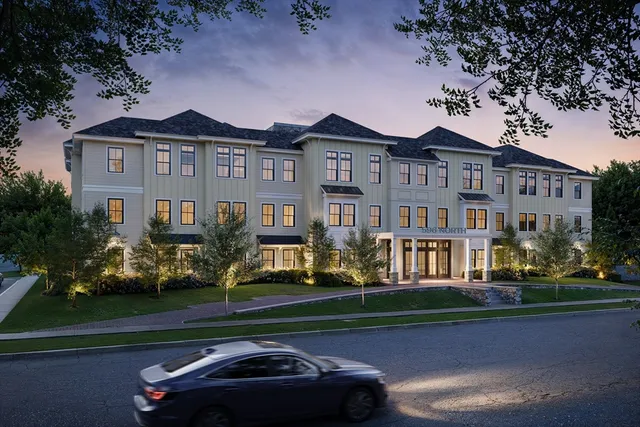 $4,200 | 596 North, Unit 206, Stoneham, MA 02180