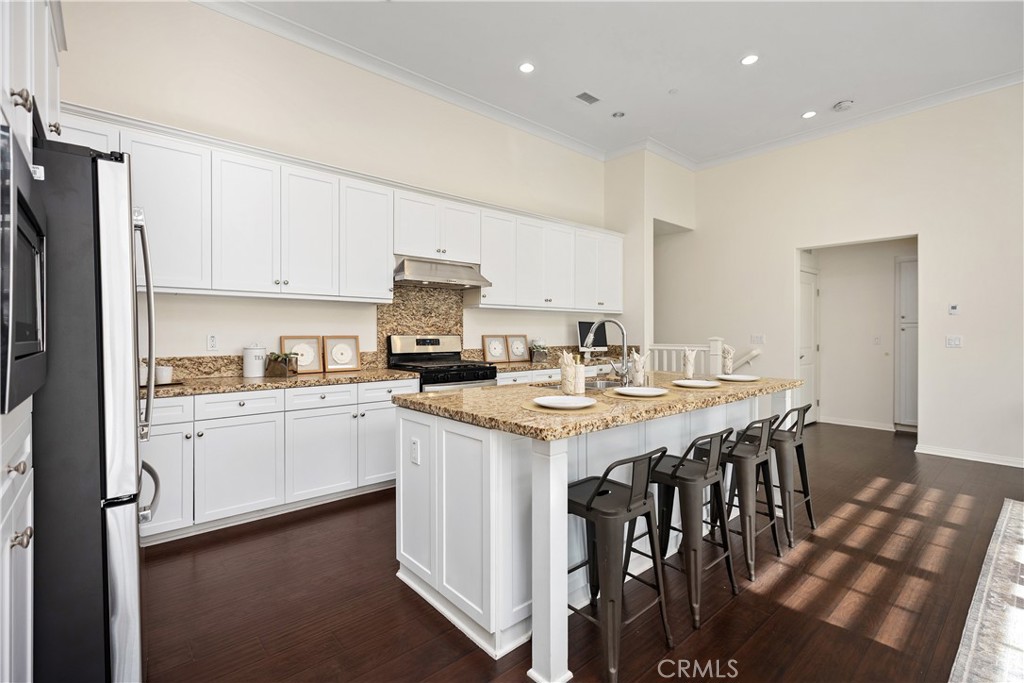 86 Mayfair Irvine, CA 92620 - Photo 16 of 46