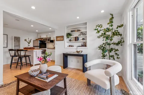 $2,150,000 | 4403 24th Street, San Francisco, CA 94114