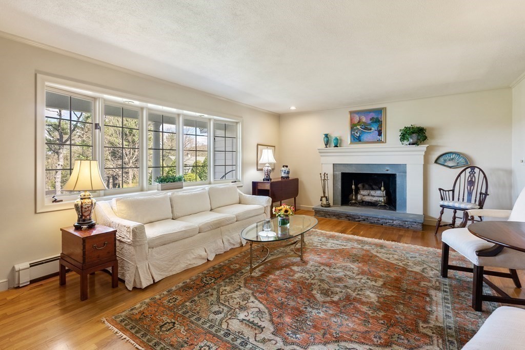 25 Forest Ridge Road Weston, MA 02493 - Photo 9 of 26