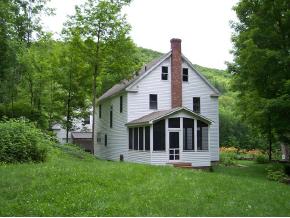 2282 Stage Road Guilford, VT 05301 - Photo 2 of 11