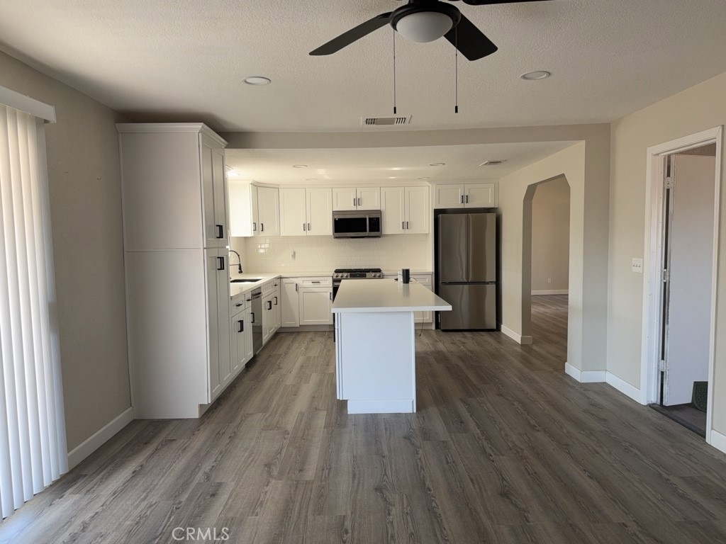 13839 Rincon Road Apple Valley, CA 92307 - Photo 19 of 52