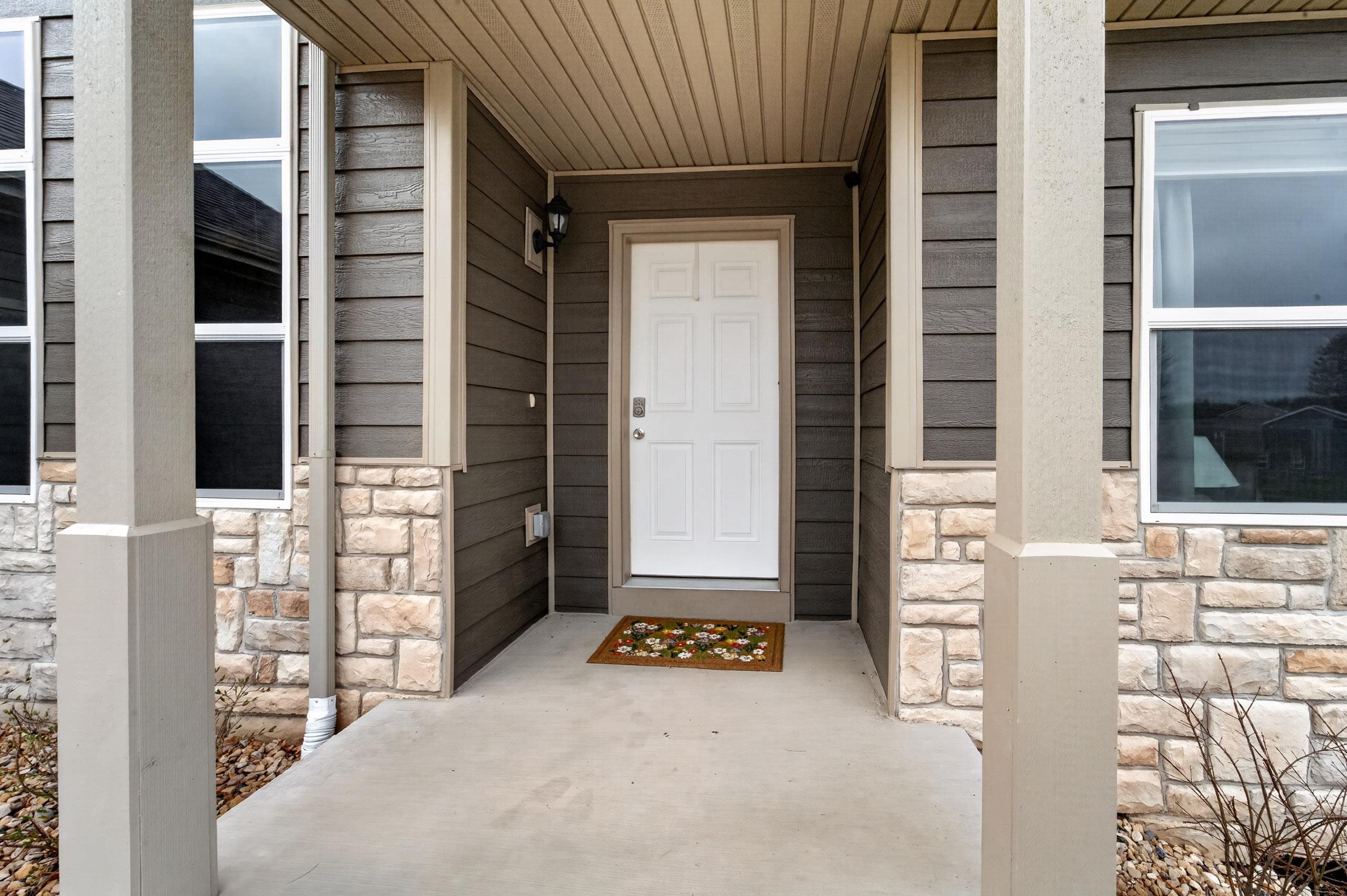 381 Bell View Avenue Belleville, WI 53508 - Photo 2 of 42