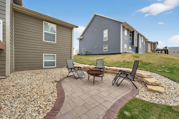 $529,900 | 381 Bell View Avenue, Belleville, WI 53508