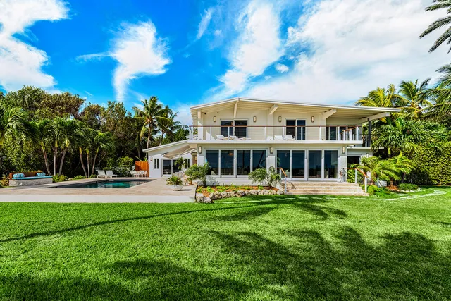 $8,490,000 | 198 Lowe Street, Tavernier, FL 33070
