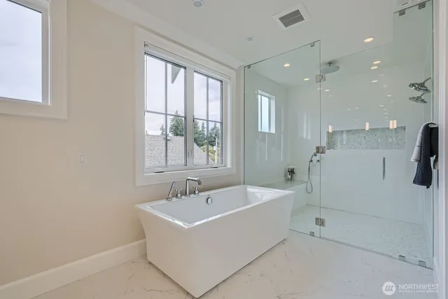 $4,150,000 | 2121 109th Avenue Southeast, Bellevue, WA 98004