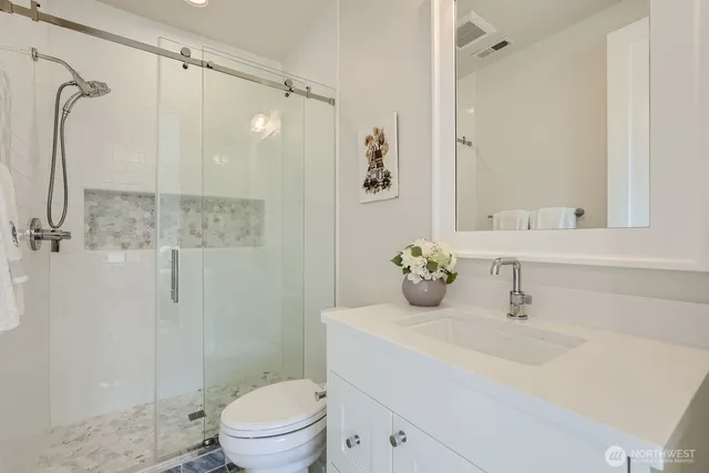 $4,150,000 | 2121 109th Avenue Southeast, Bellevue, WA 98004