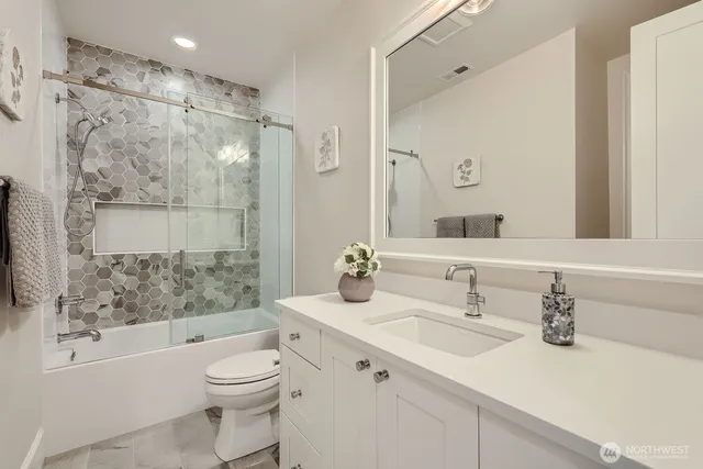 $4,150,000 | 2121 109th Avenue Southeast, Bellevue, WA 98004