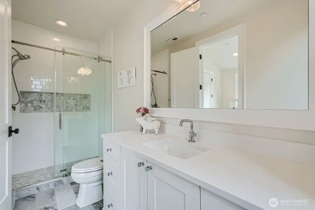 $4,150,000 | 2121 109th Avenue Southeast, Bellevue, WA 98004