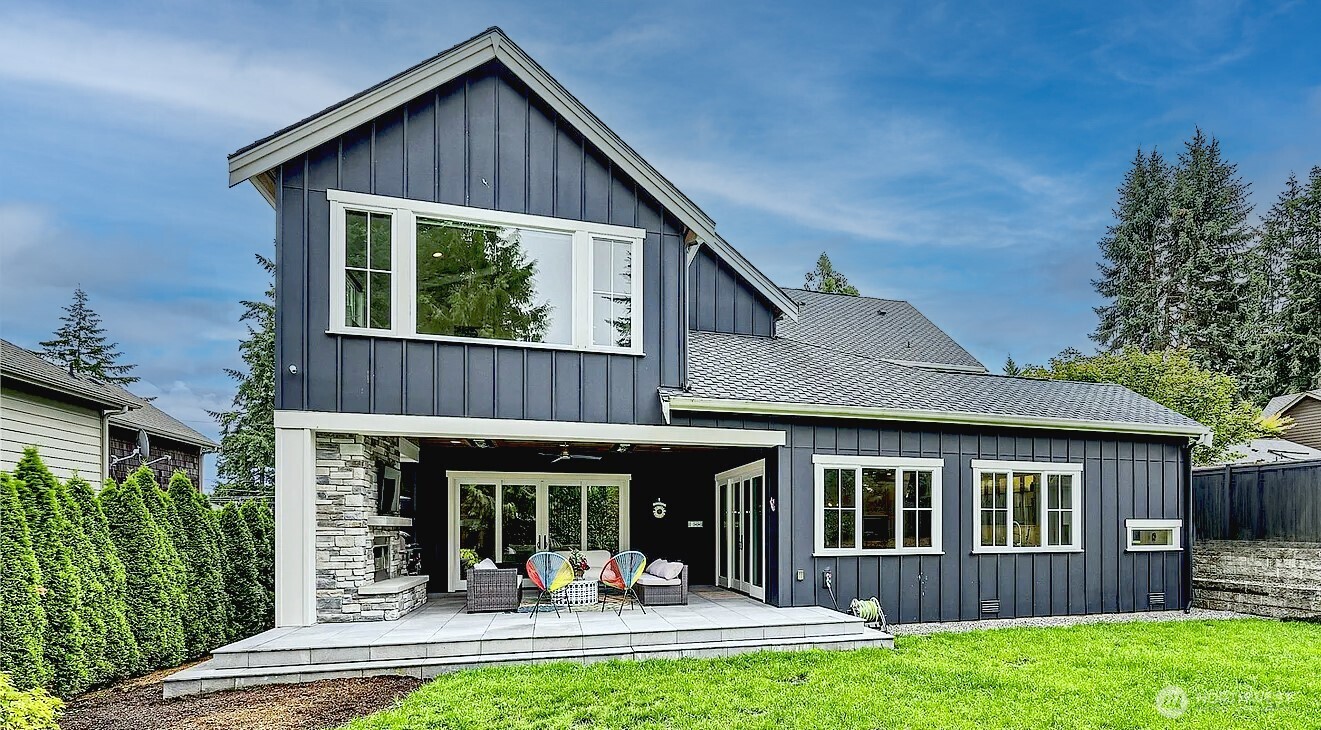 2121 109th Avenue Southeast Bellevue, WA 98004 - Photo 33 of 40