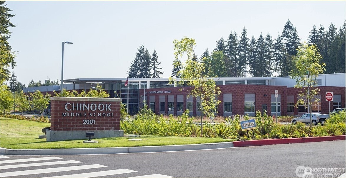 2121 109th Avenue Southeast Bellevue, WA 98004 - Photo 37 of 40