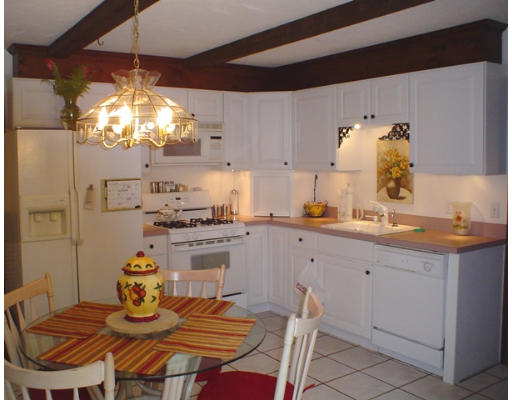 194 Riverside Drive Norwell, MA 02061 - Photo 9 of 12 Gallery Image 9