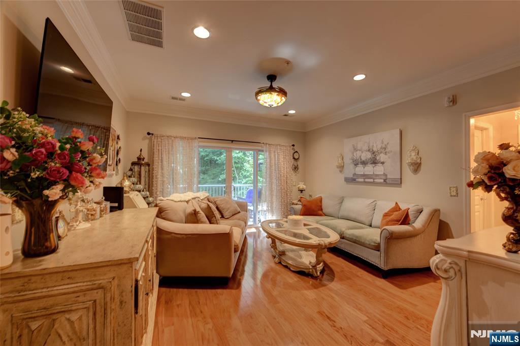 1113 Warren's Way, Unit 113 Wanaque, NJ 07465 - Photo 6 of 30