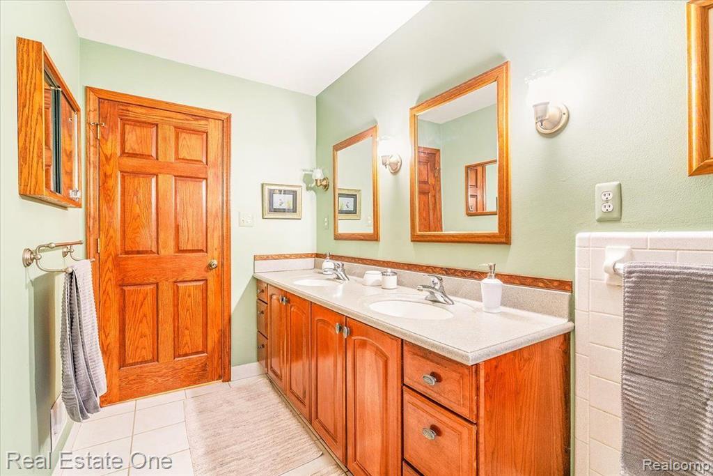 49801 Joy Road Canton, MI 48187 - Photo 54 of 70 Gallery Image 54