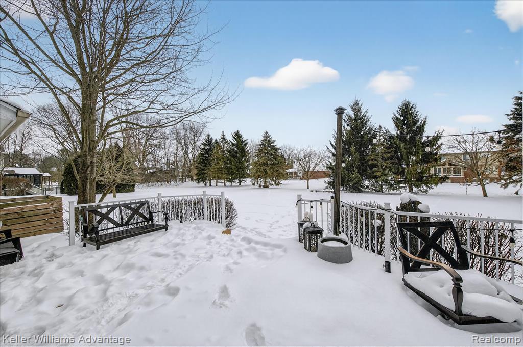47707 Rochester Drive Novi, MI 48374 - Photo 36 of 47 Gallery Image 36
