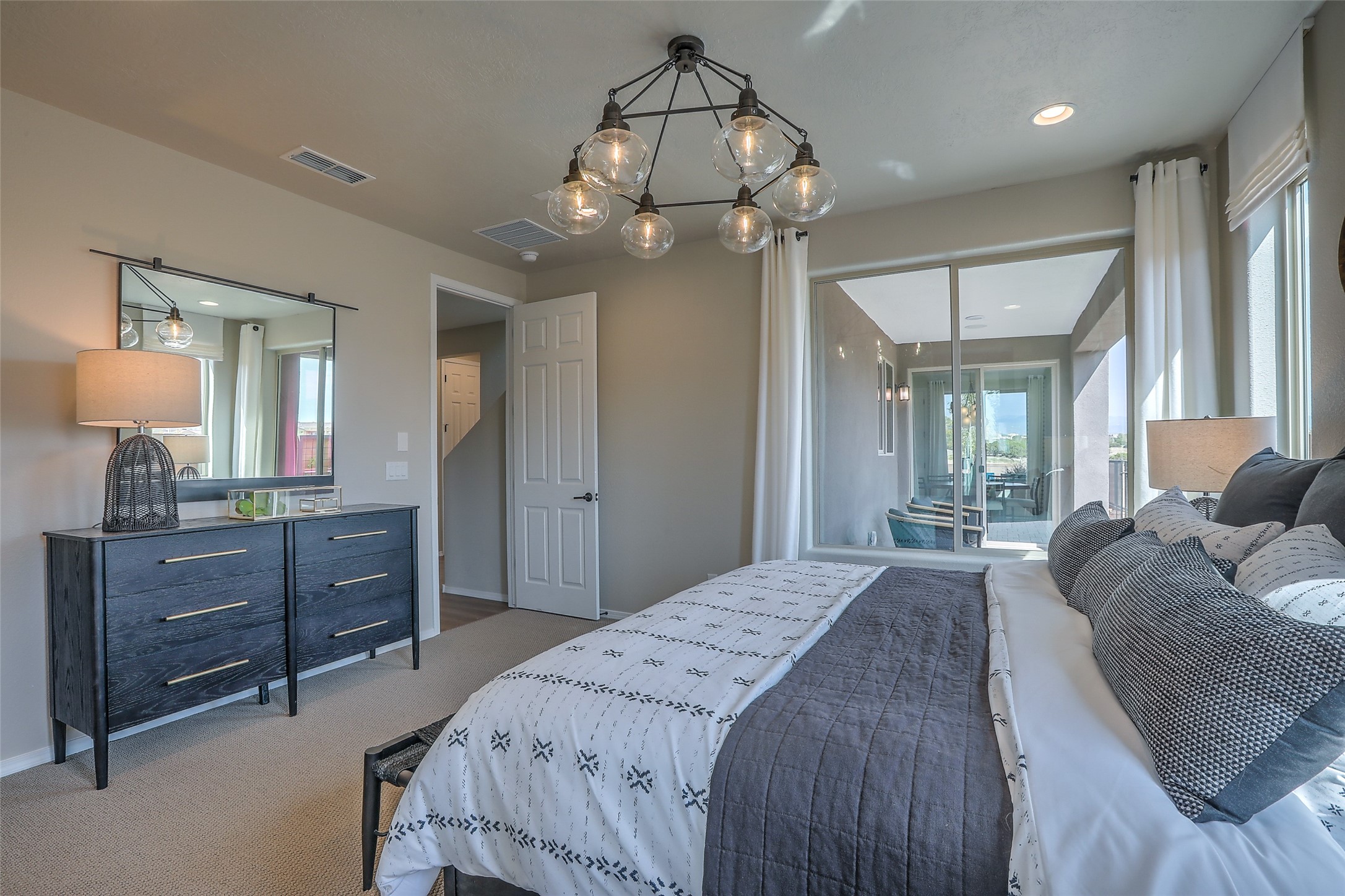 4630 Rail Runner Road Santa Fe, NM 87507 - Photo 19 of 36