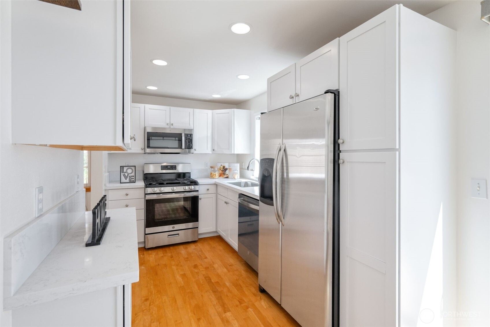 1619 South Weller Street, Unit A Seattle, WA 98144 - Photo 13 of 29