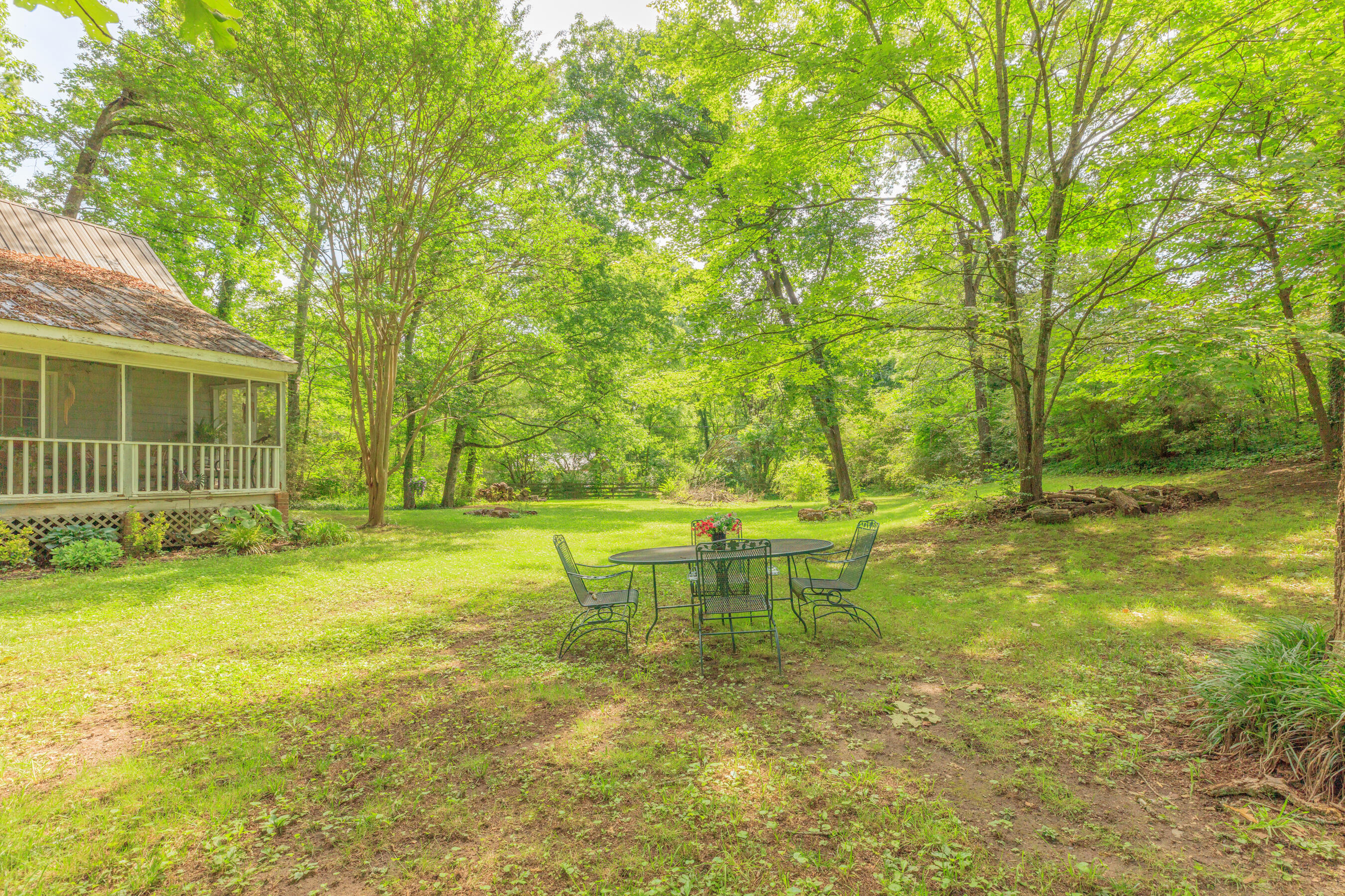 9527 East Brainerd Road Chattanooga, TN 37421 - Photo 7 of 52 9527 E Brainerd HD -4