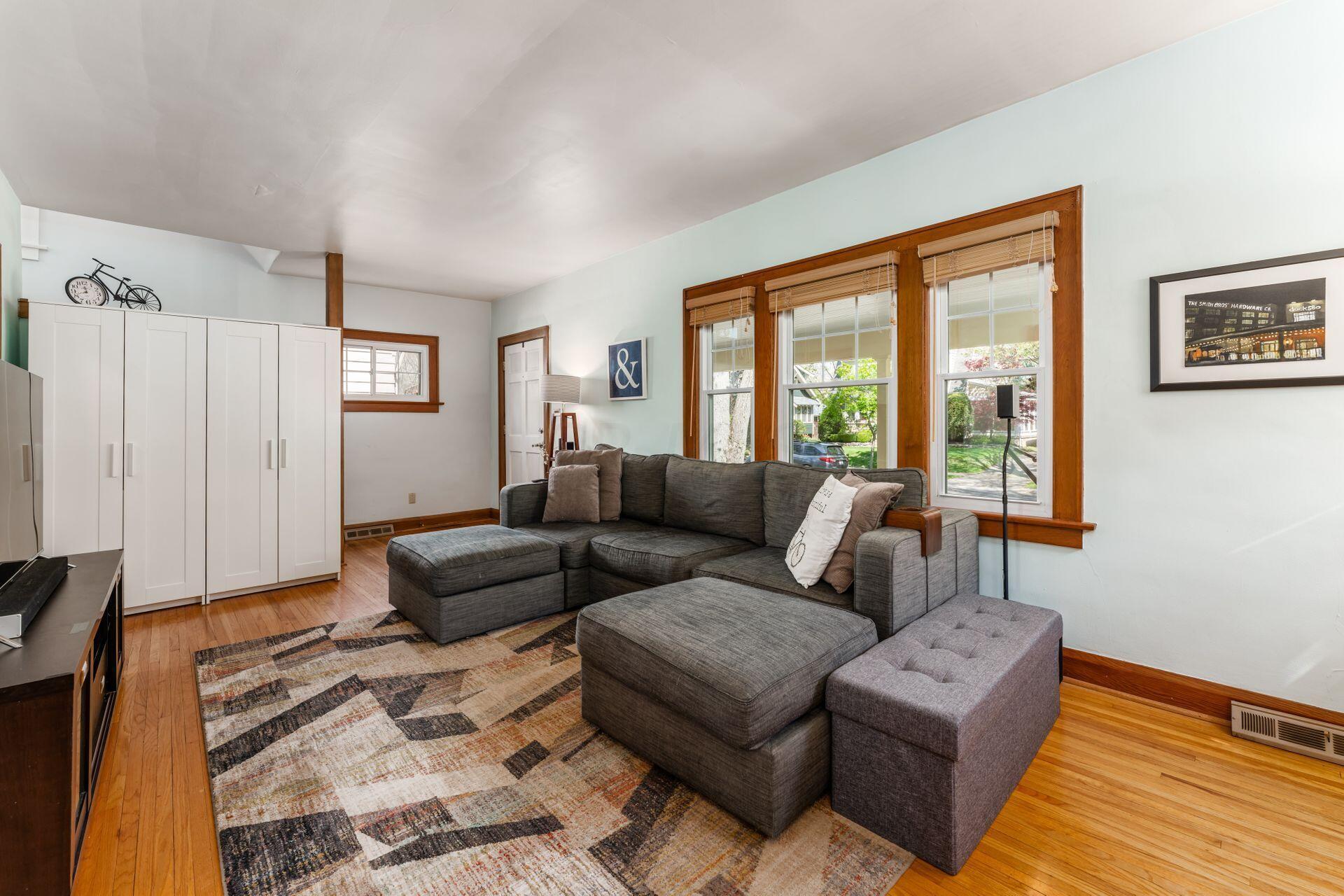 197 Fallis Road Columbus, OH 43214 - Photo 9 of 48 Gallery Image 9