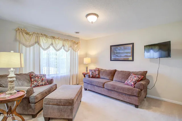 $413,000 | 1330 Stone Dam Road, Chuckey, TN 37641