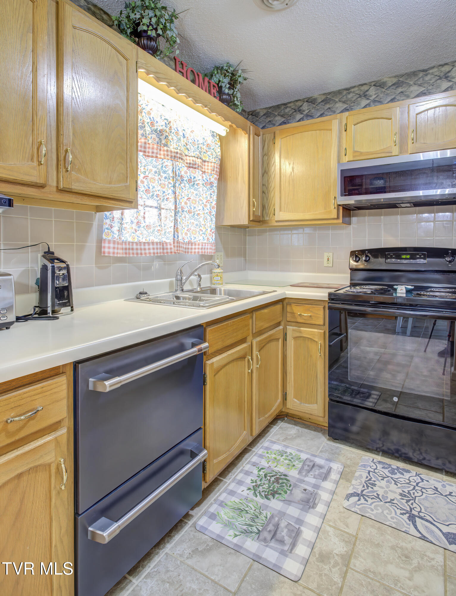 1330 Stone Dam Road Chuckey, TN 37641 - Photo 17 of 50 1330 Stone Dam (22)