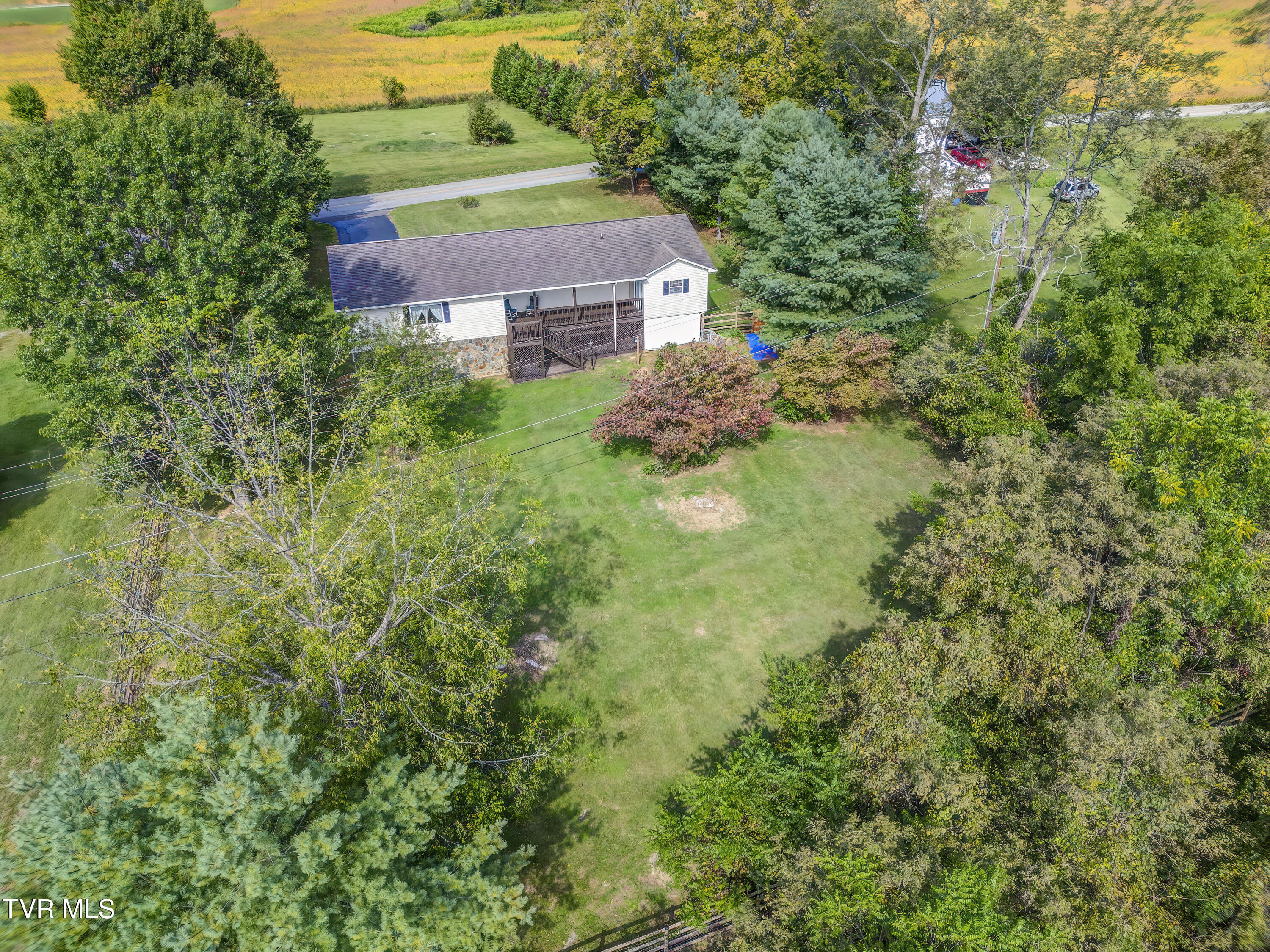 1330 Stone Dam Road Chuckey, TN 37641 - Photo 3 of 50 1330 Stone Dam (4)