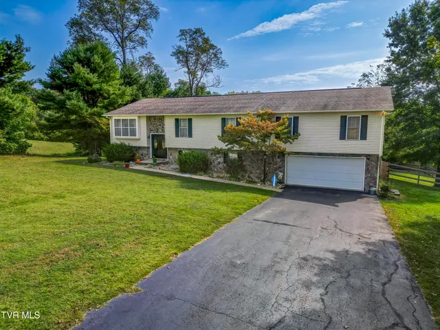 $413,000 | 1330 Stone Dam Road, Chuckey, TN 37641