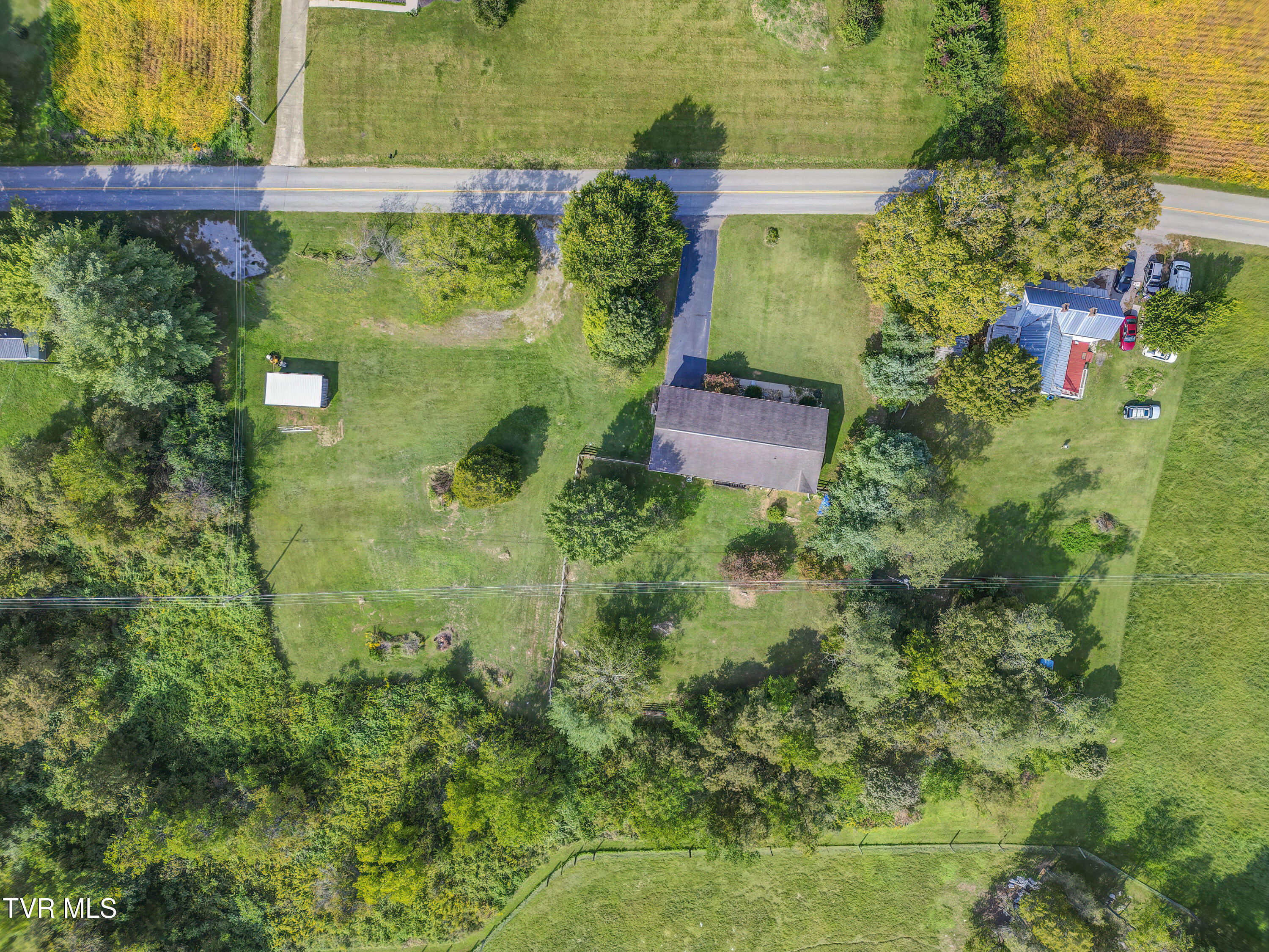 1330 Stone Dam Road Chuckey, TN 37641 - Photo 9 of 50 1330 Stone Dam (8)