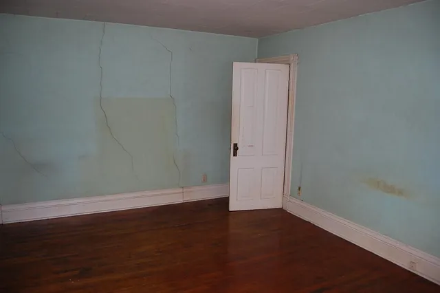 $225,000 | 715 Fry Street, St. Paul, MN 55104