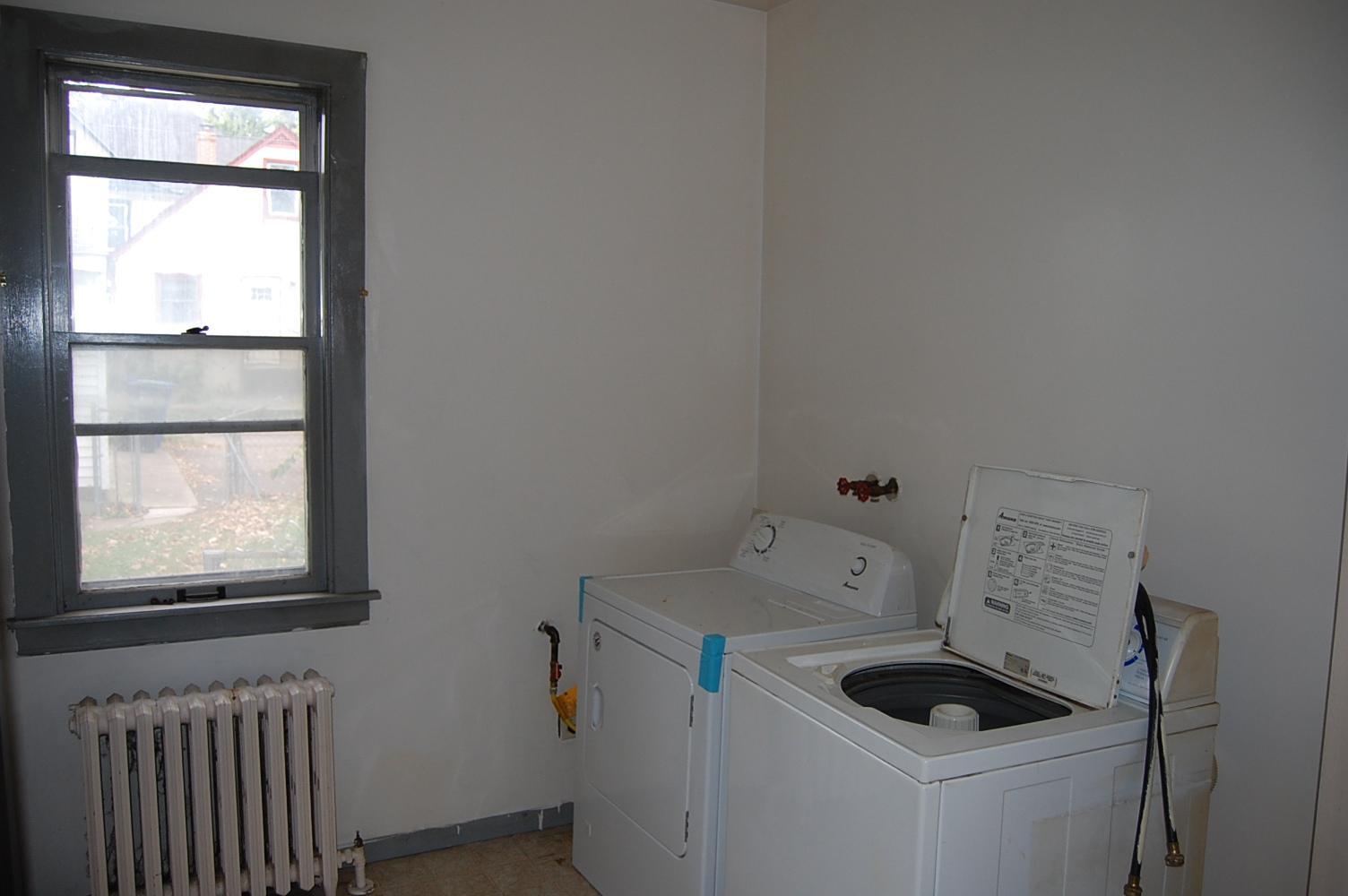 715 Fry Street St. Paul, MN 55104 - Photo 9 of 20