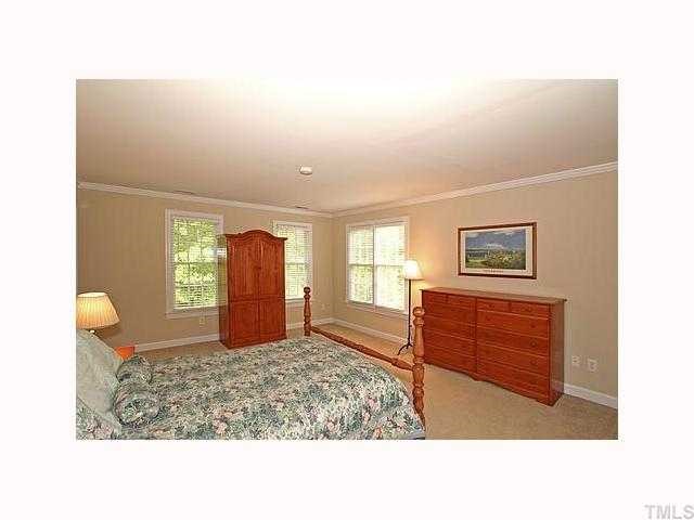 2508 Sunnystone Way Raleigh, NC 27613 - Photo 8 of 12 Large master bedroom
