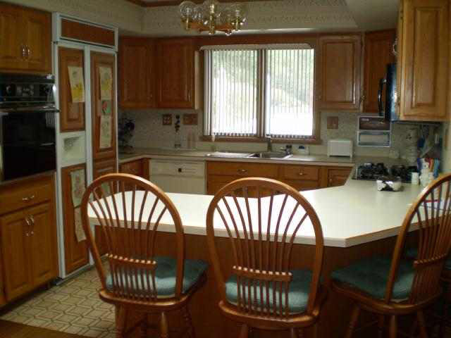 114 Westwood Road Goshen, IN 46526 - Photo 3 of 11