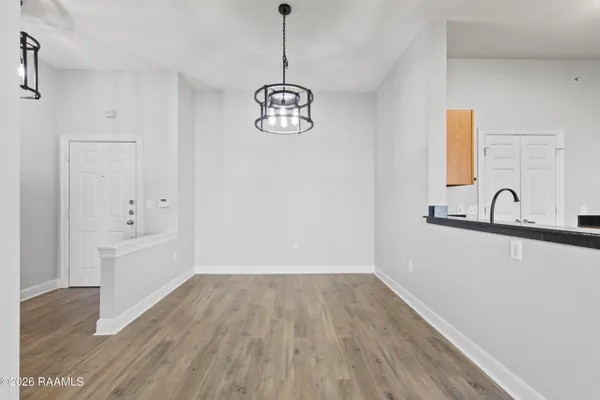 $235,000 | 201 Settlers Trace Boulevard, Unit 1405, Lafayette, LA 70508