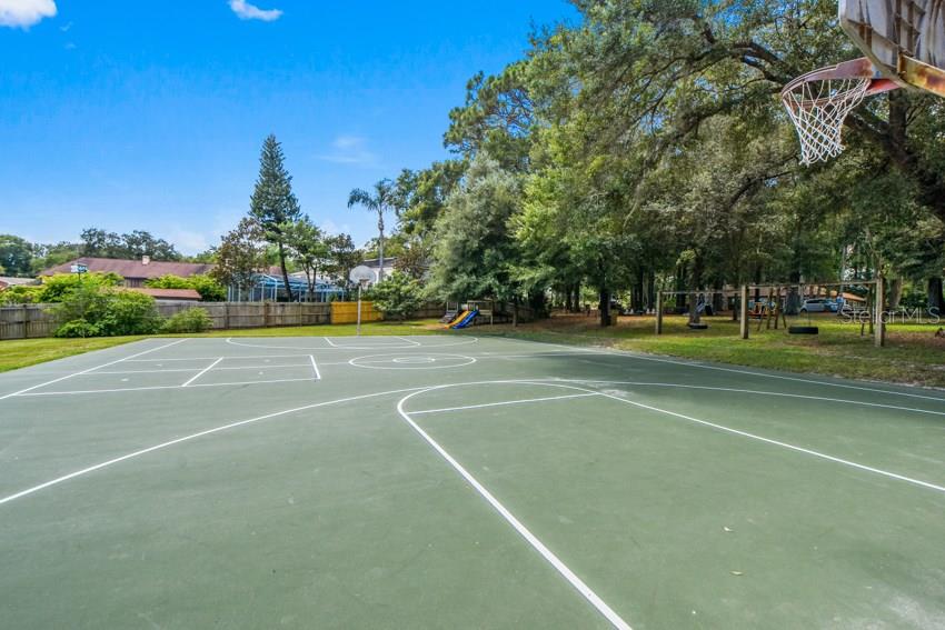 603 Spring Valley Road Altamonte Springs, FL 32714 - Photo 20 of 22 Community Basketball Court