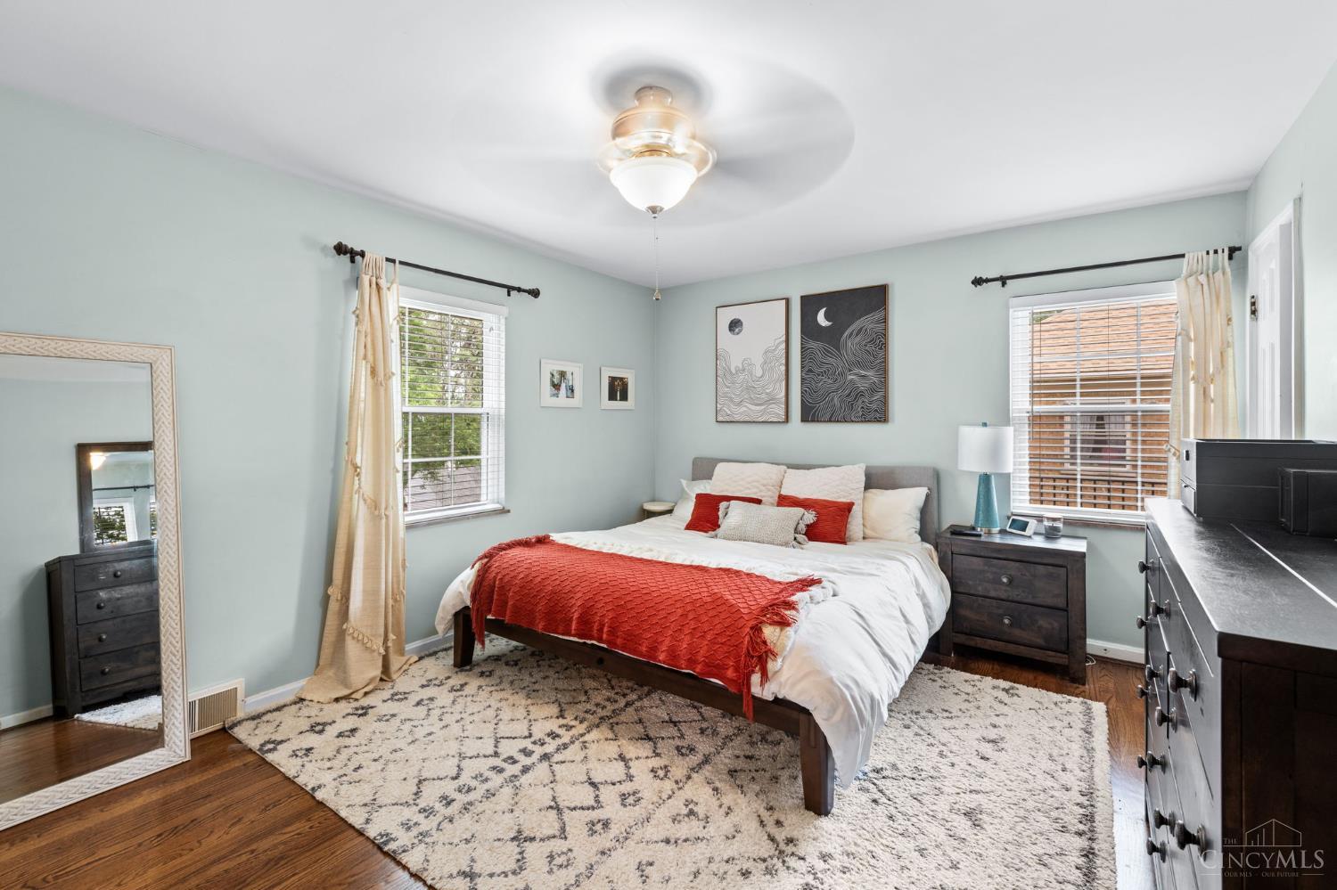 2722 Ridgewood Avenue Cincinnati, OH 45213 - Photo 29 of 53