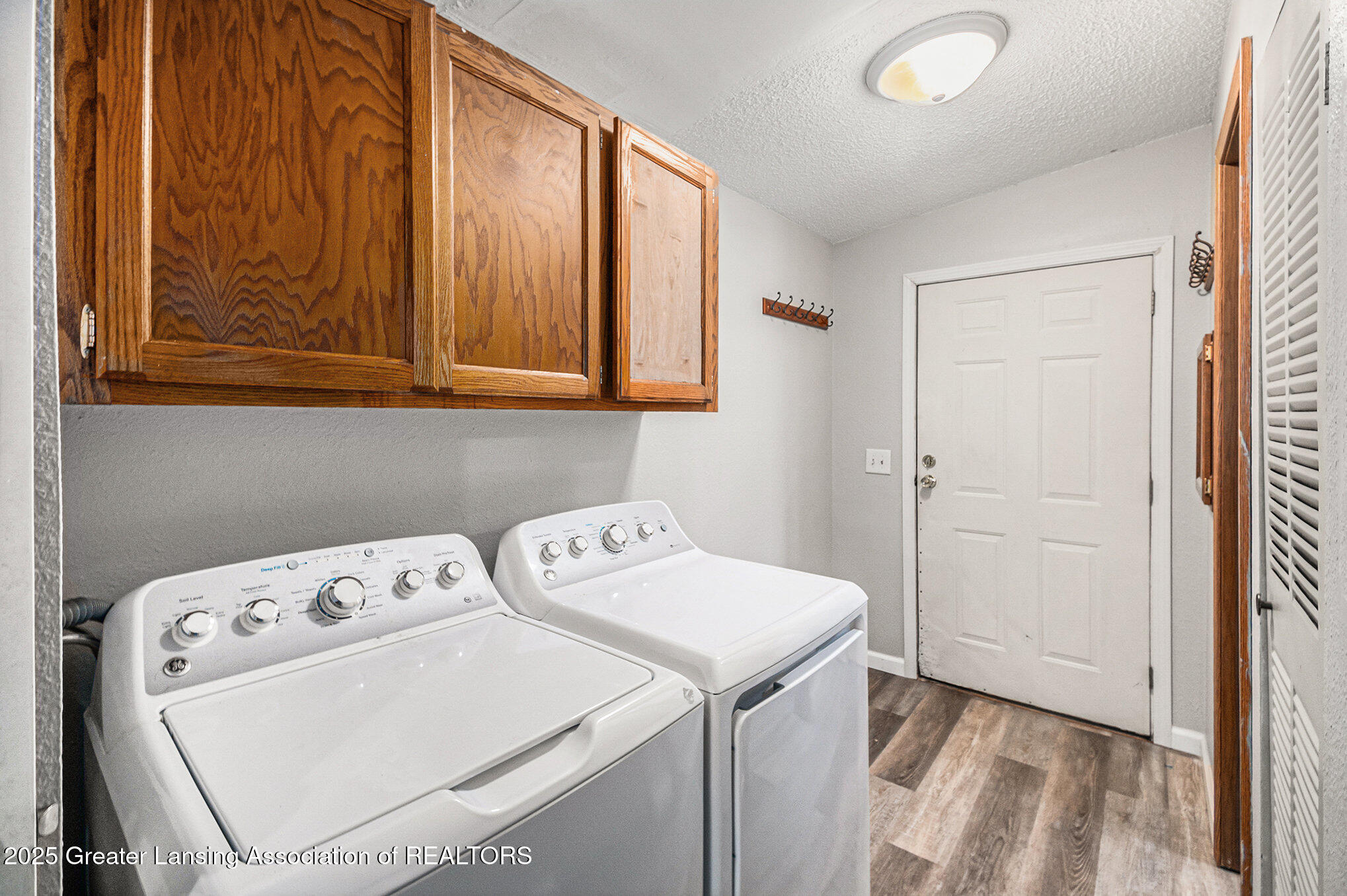 1953 South Aurelius Road Mason, MI 48854 - Photo 11 of 17 Laundry Room