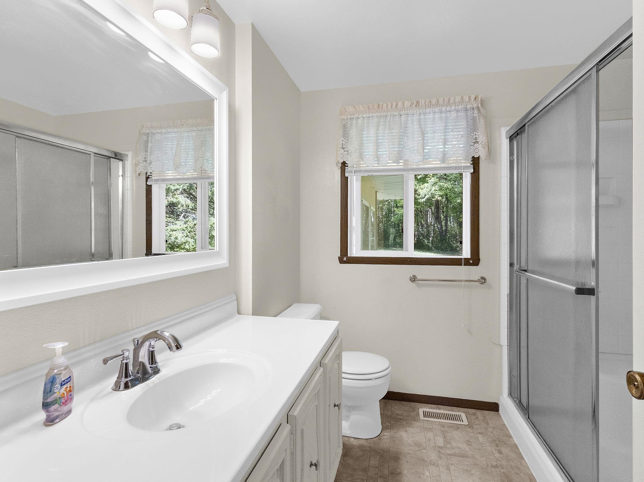 N2193 Krause Road Marinette, WI 54143 - Photo 13 of 34 Gallery Image 13