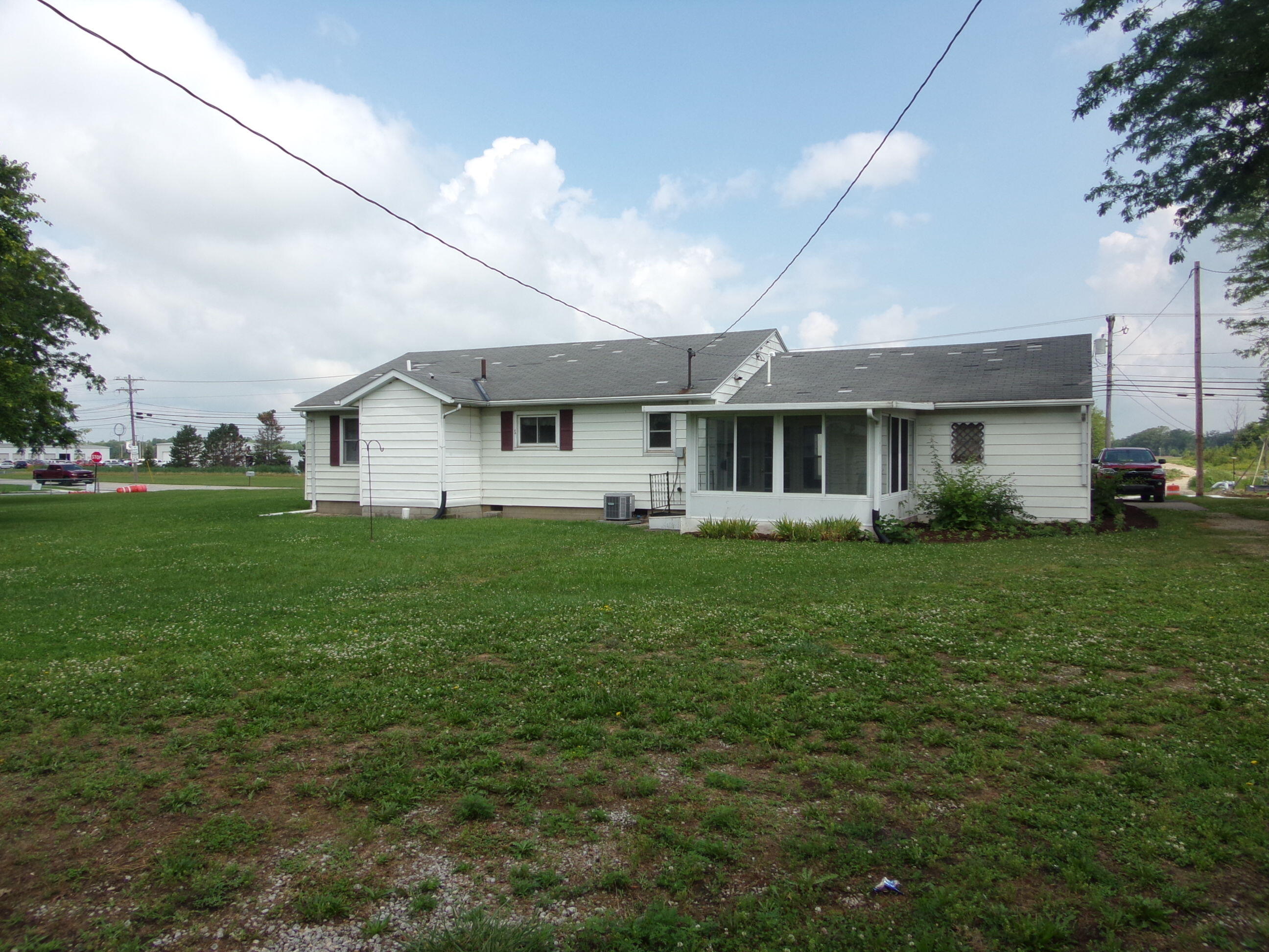 813 McKinley Road St. Marys, OH 45885 - Photo 5 of 31