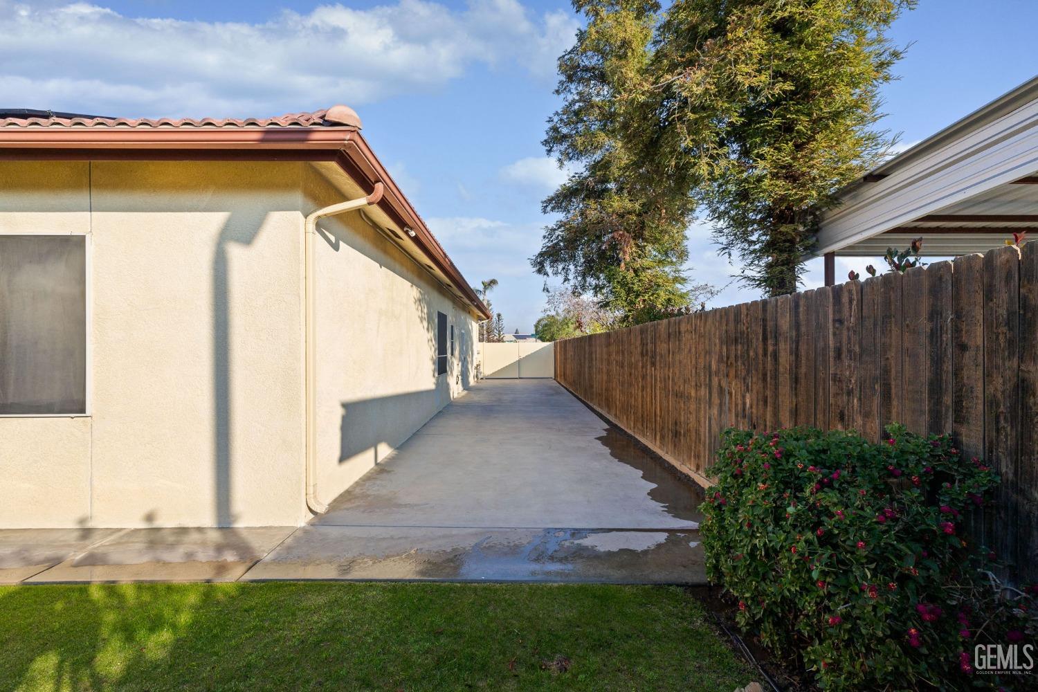 Undisclosed Address Bakersfield, CA 93313 - Photo 44 of 50