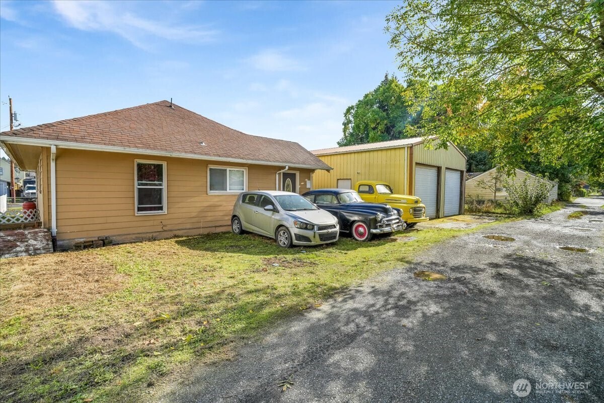 913 3rd Avenue South Kelso, WA 98626 - Photo 24 of 27