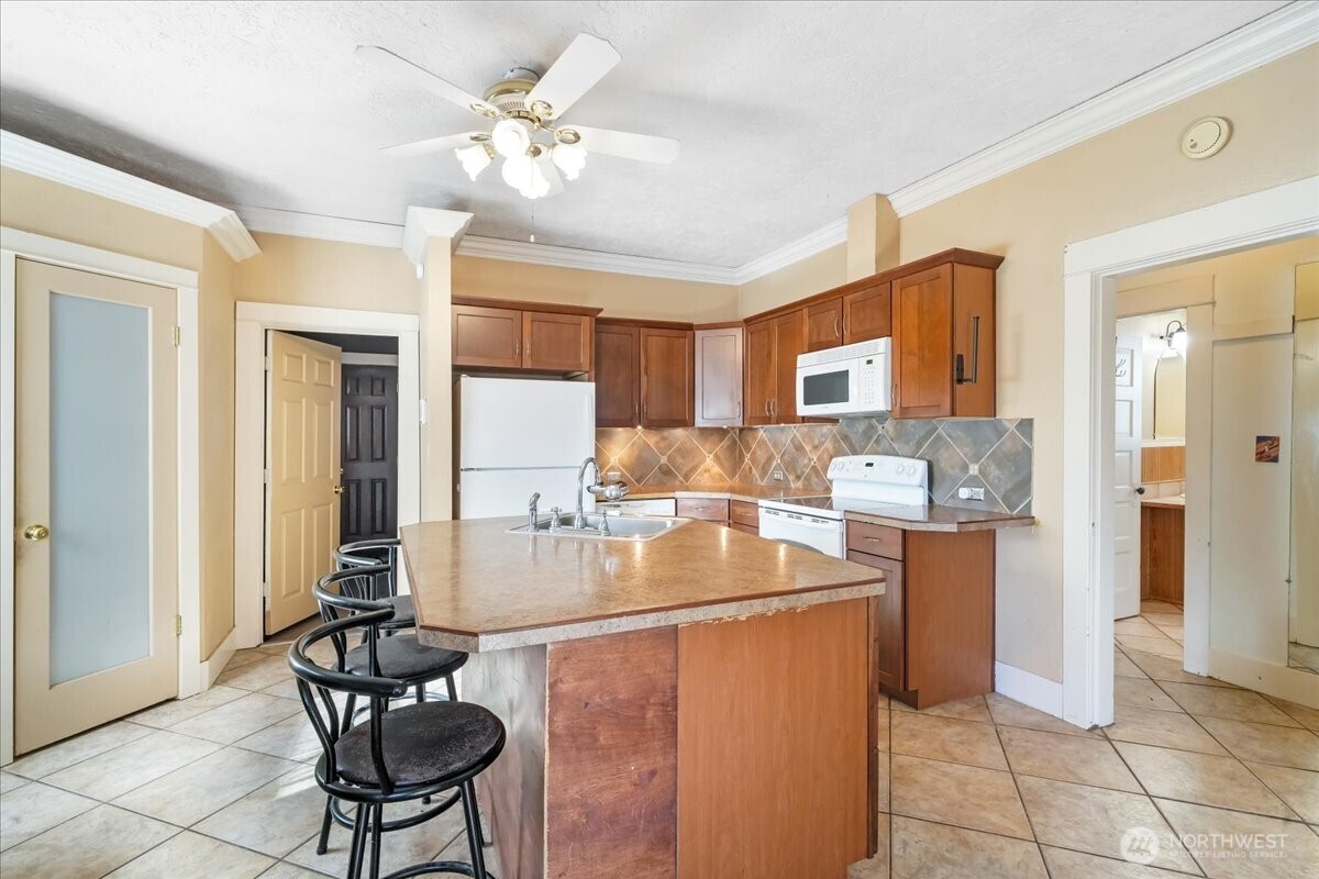 913 3rd Avenue South Kelso, WA 98626 - Photo 9 of 27