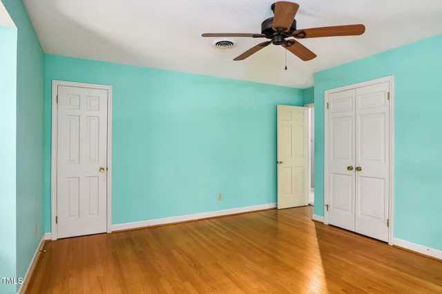 $399,999 | 2021 Sunnybrook Drive, Burlington, NC 27215