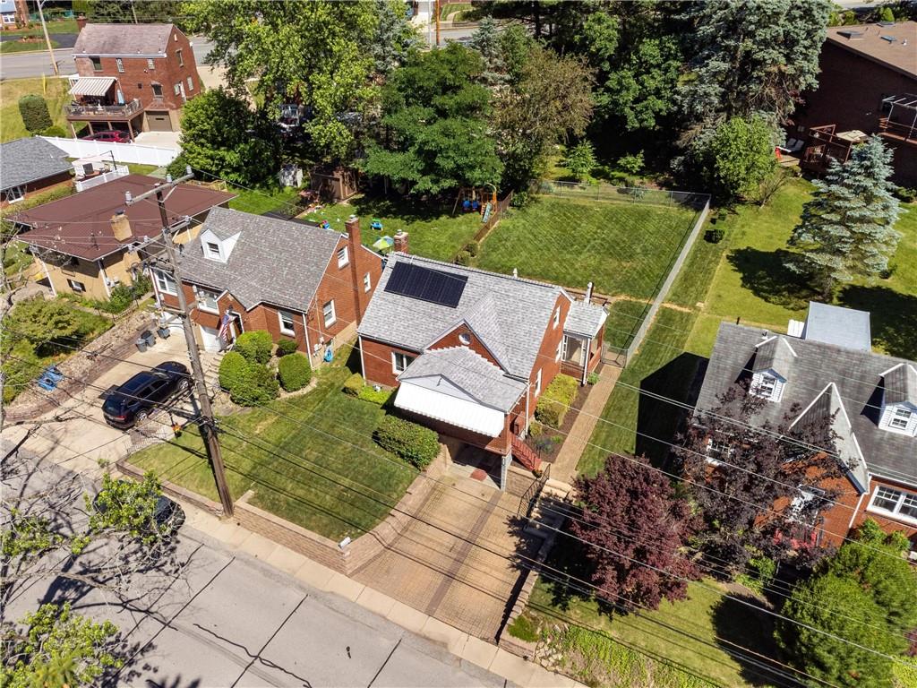 696 Filmore Road Pittsburgh, PA 15221 - Photo 34 of 37 an aerial view of a house with a yard