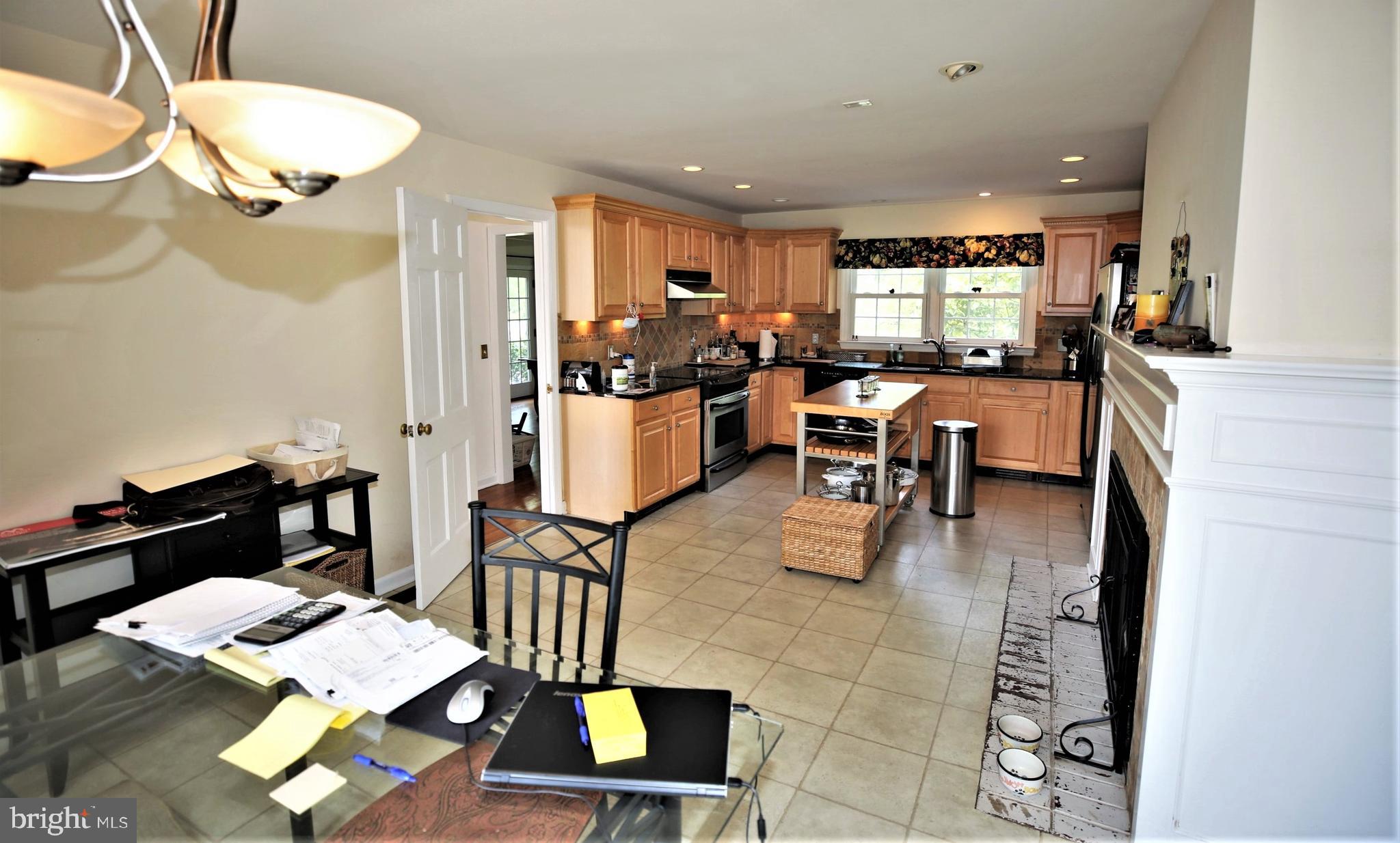 17 Elm Ridge Road Pennington, NJ 08534 - Photo 15 of 67
