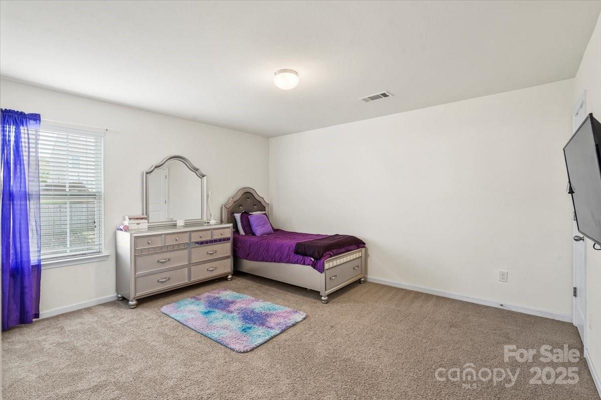 1848 Greenbrook Trail Dallas, NC 28034 - Photo 24 of 33 a living room with furniture