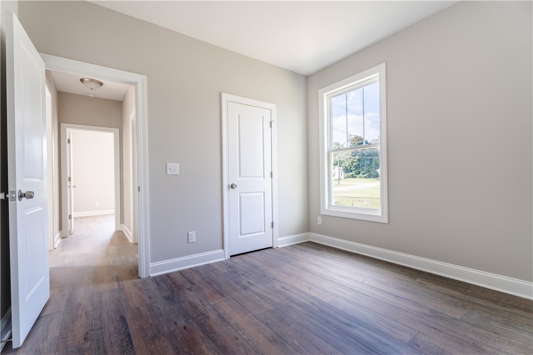 405 South Cherry Street Seneca, SC 29678 - Photo 18 of 34