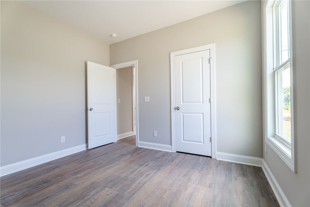 405 South Cherry Street Seneca, SC 29678 - Photo 19 of 34